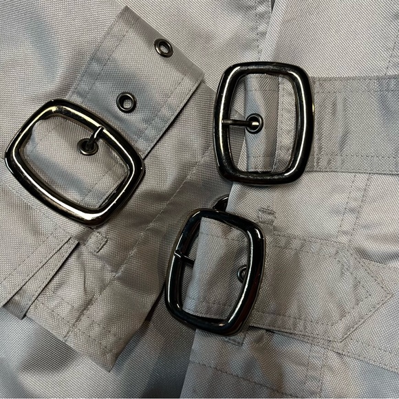 Kenar lightweight trench coat. - Picture 13 of 15